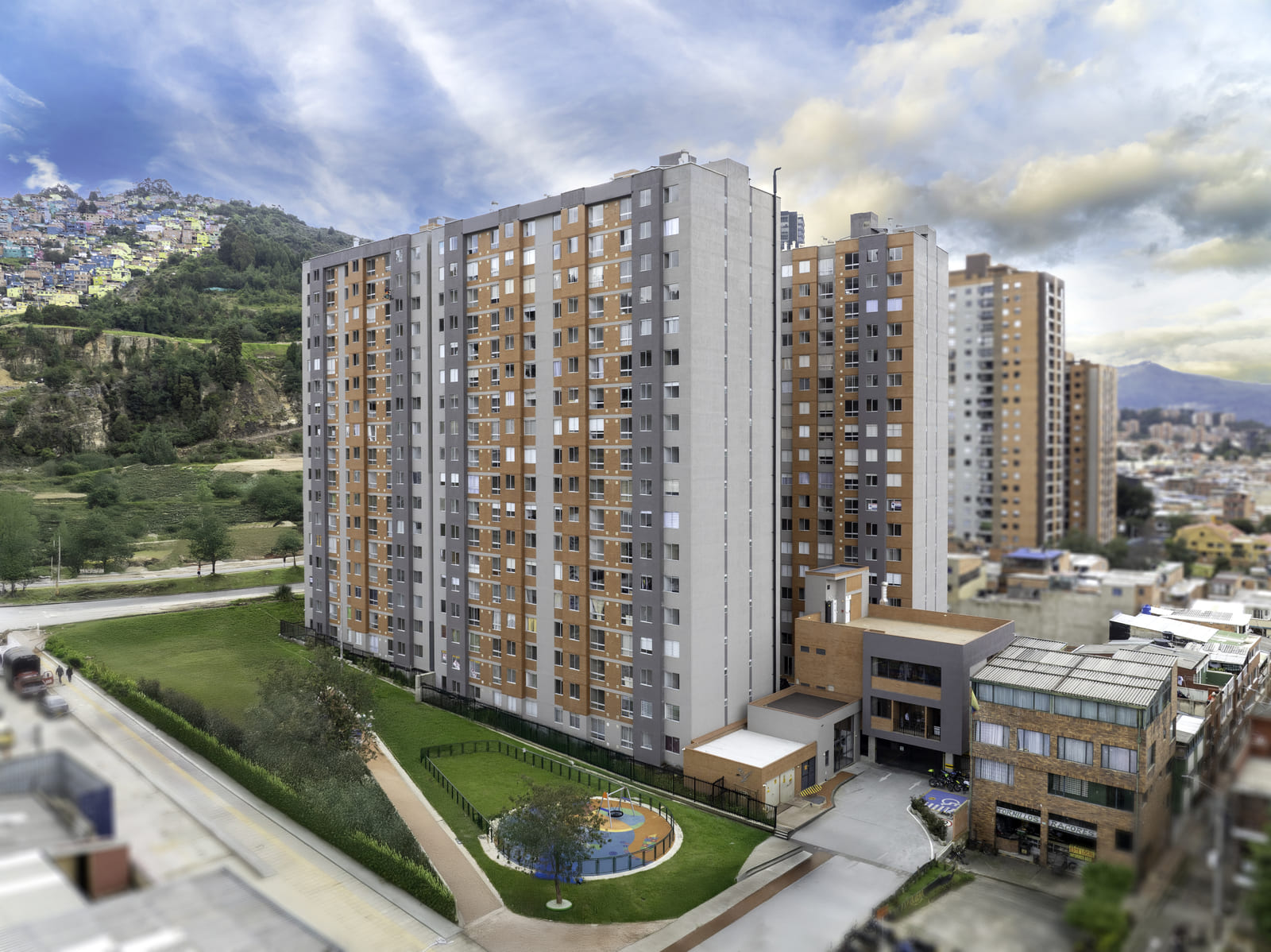 Vista aérea de un conjunto residencial de Flormorado en Bogotá
