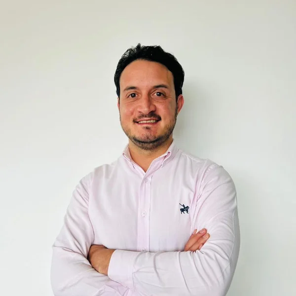 Carlos Felipe González, Director de Negocios